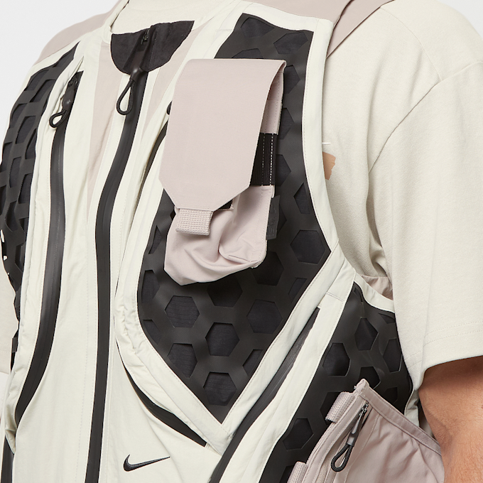 Nike NRG Ispa Mille Vest beige 90700 5
