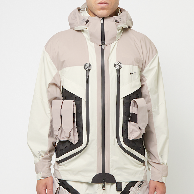 Nike NRG Ispa Butterfly Jacket beige 87158 2