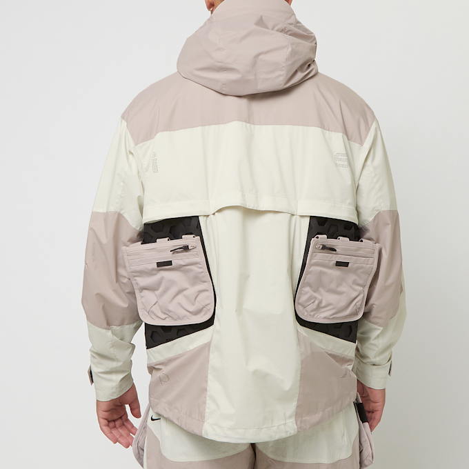 Nike NRG Ispa Butterfly Jacket beige 87158 4