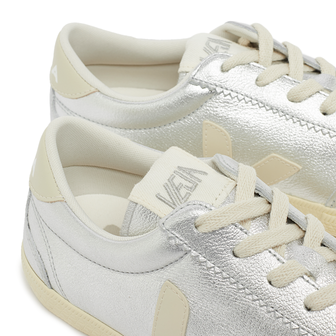 Veja Wmns Volley Leather "Silver Pierre" silber 89367 6