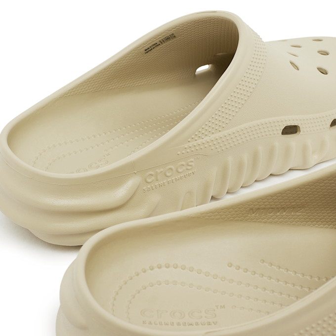 Crocs x Salehe Bembury Saru Clog beige 85557 5