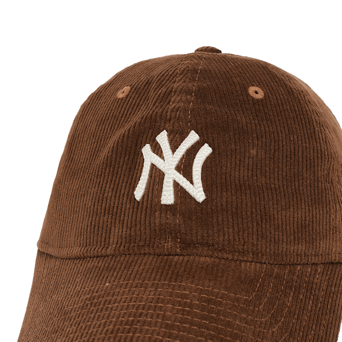 New Era MLB Premium Cord 9Twenty® New York Yankees brown 90966 4