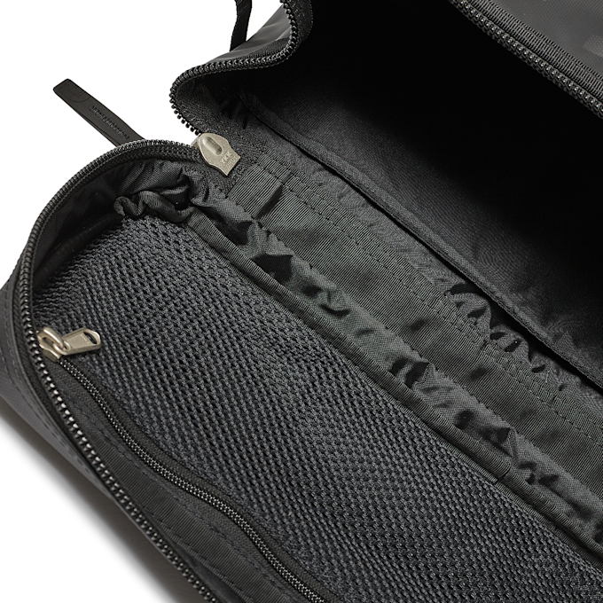 The North Face Base Camp Fuse Box Backpack 30L schwarz 90851 7