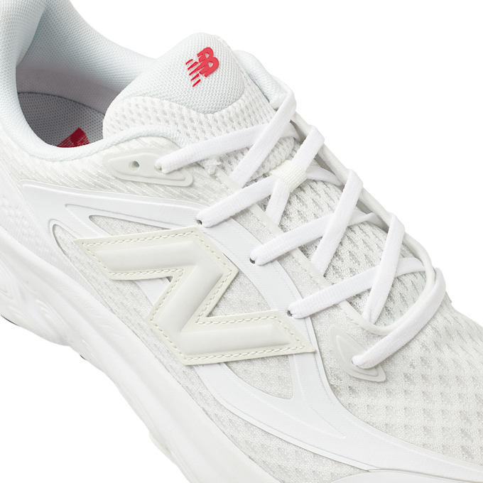 New Balance Fresh Foam Trainer weiß 85580 5