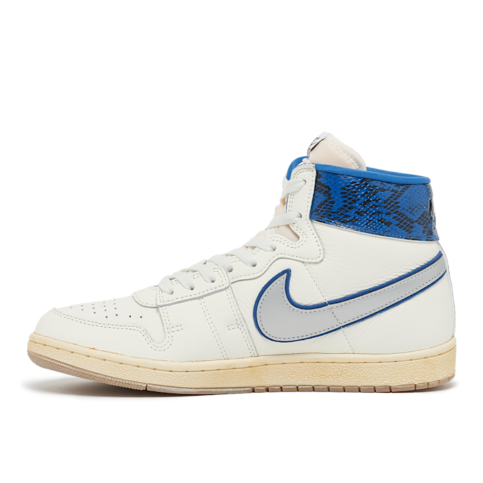 Jordan x Awake NY Air Ship "Game Royal" white 85613 3