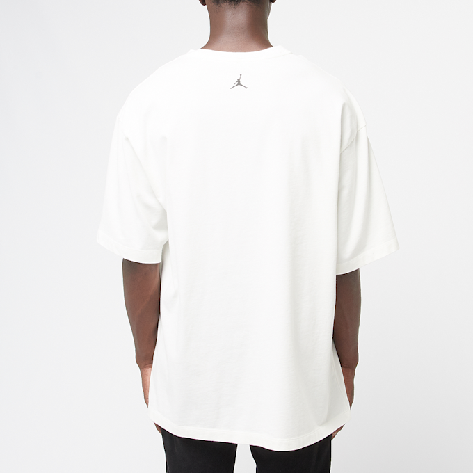 Jordan Flight Essentials Oversized Graphic T-Shirt beige 86334 4