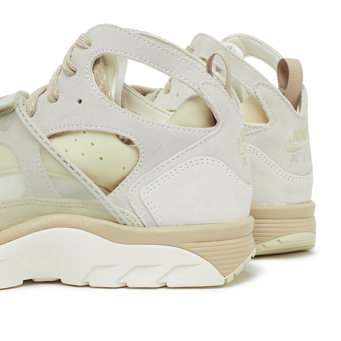 Nike Air Trainer Huarache "Sail Khaki" beige 86475 5