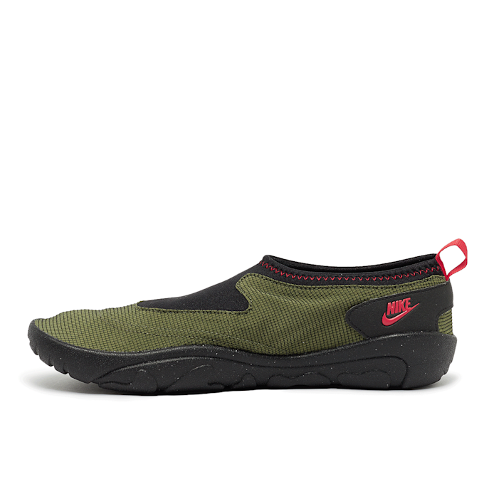 Nike Aqua Turf "Medium Olive" grün 86448 3