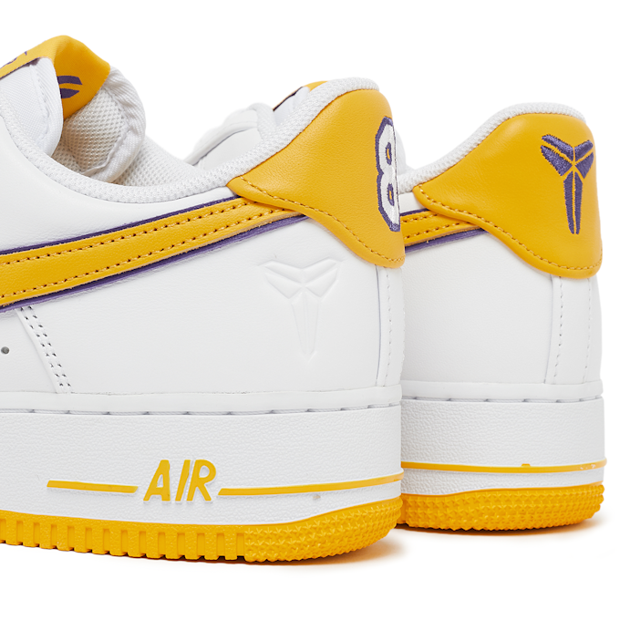 Nike x Kobe Bryant Wmns Air Force 1 Low weiß 90210 5