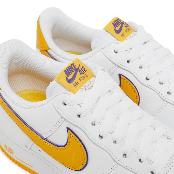 Nike x Kobe Bryant Wmns Air Force 1 Low weiß 90210 6