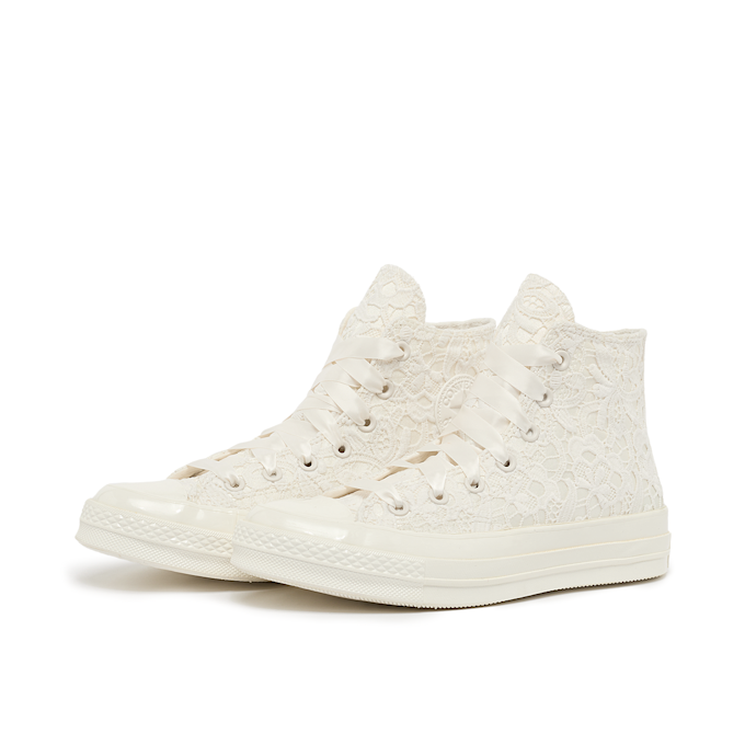 Converse Wmns Chuck 70 Crocheted Satin blanc 87349 1