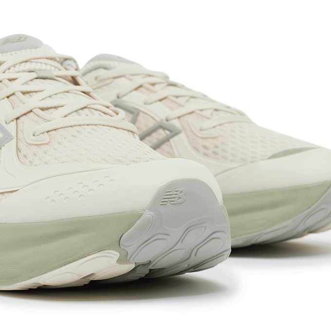 New Balance Fresh Foam Trainer beige 90098 7