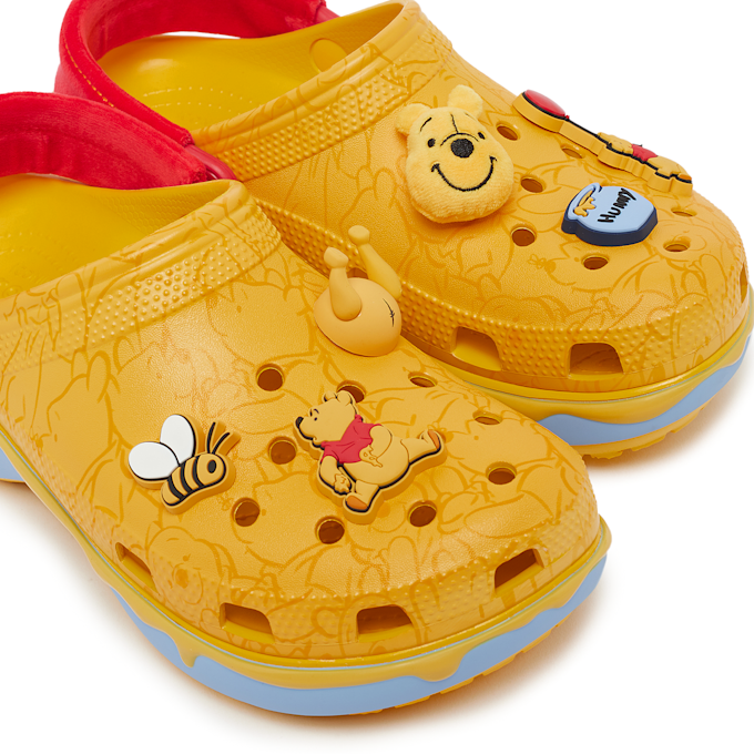 Crocs x Winnie The Pooh Wmns Classic Clog gelb 86143 6