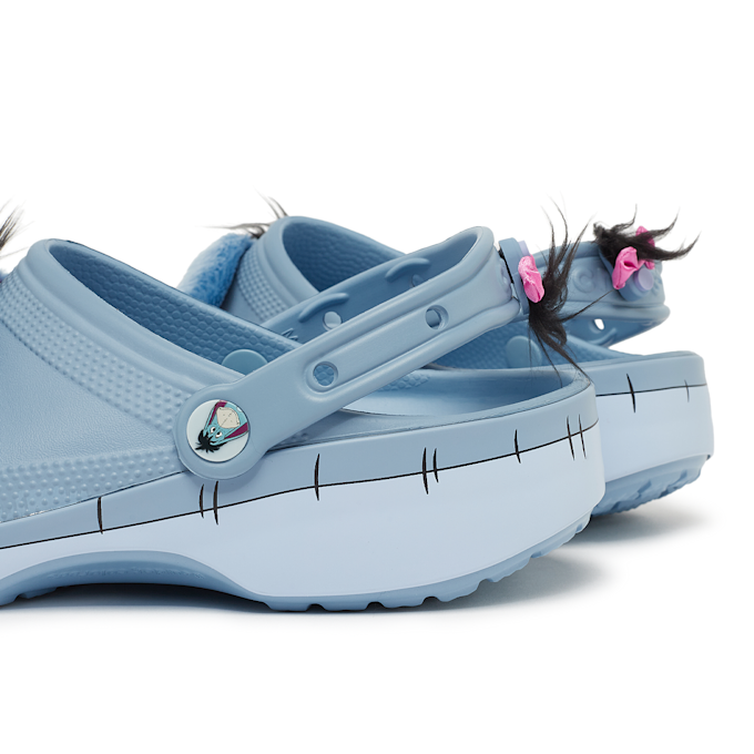 Crocs x Winnie the Pooh Classic Clog "Eeyore" bleu 87905 5