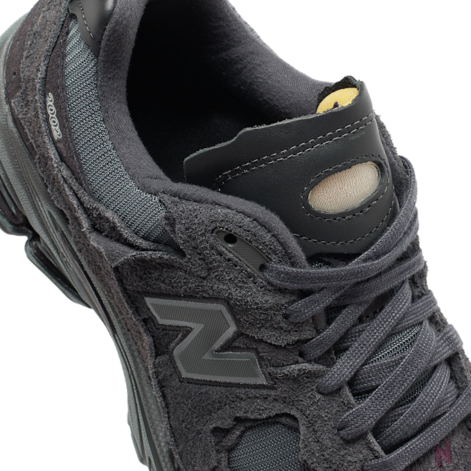 New Balance Wmns 2002 "Protection Pack" (M2002RDB) grau 87368 5