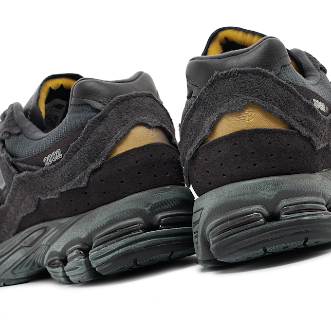 New Balance Wmns 2002 "Protection Pack" (M2002RDB) grau 87368 6
