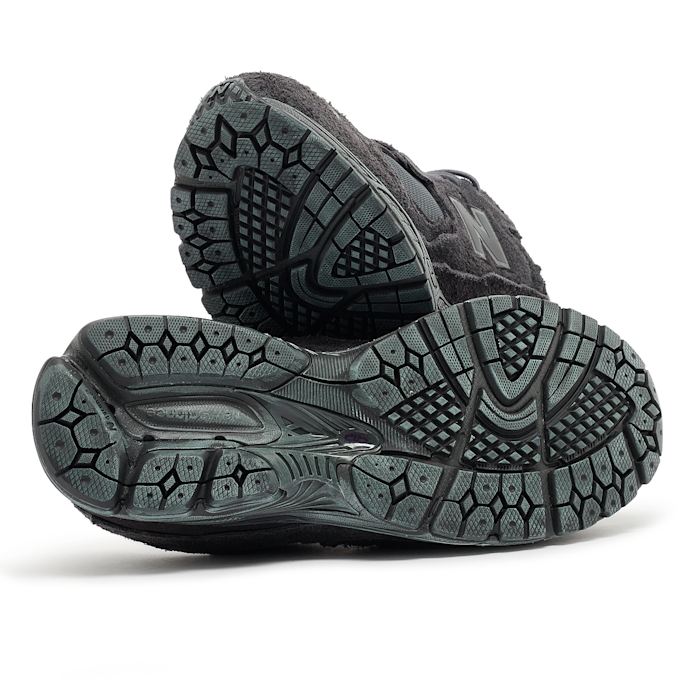 New Balance Wmns 2002 "Protection Pack" (M2002RDB) grau 87368 7