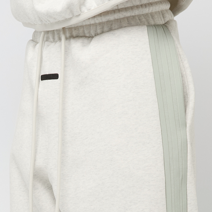 adidas Originals x Fear Of God Athletics Heather Stripe Sweatpant grijs 86265 5