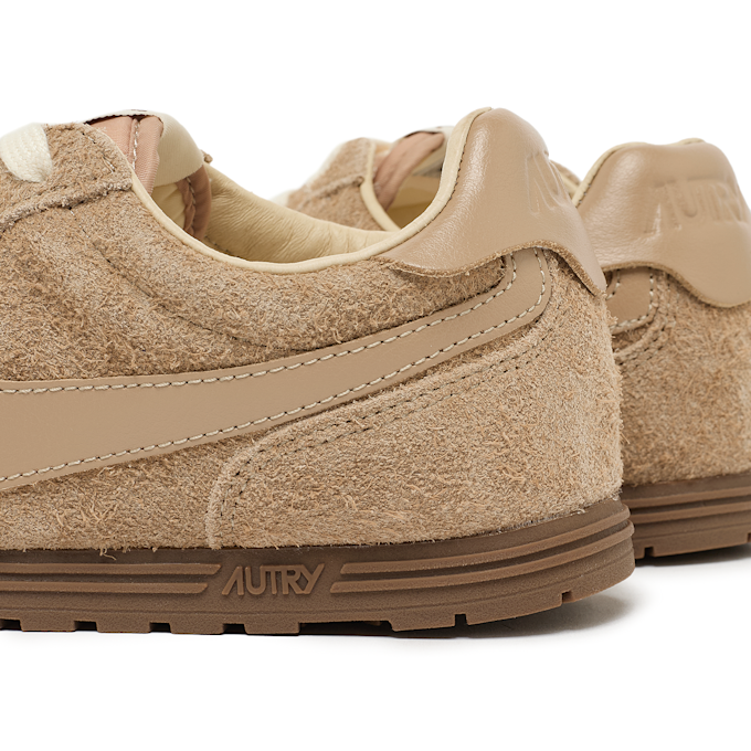 Autry Wmns Windspin Low Suede Leather biscuit beige 87389 5