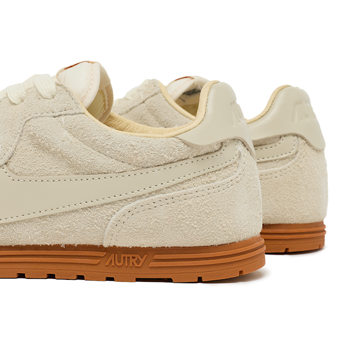 Autry Wmns Windspin Low Suede Leather biscuit beige 90106 5