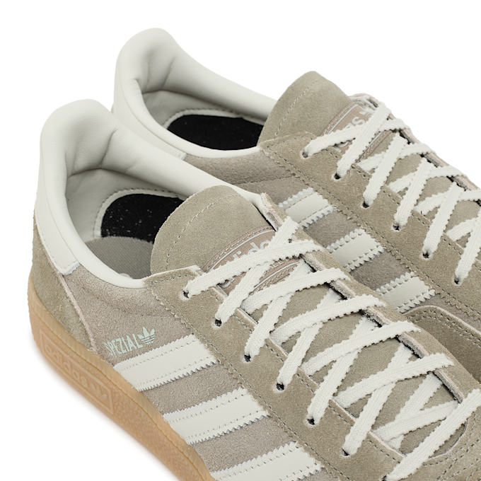 adidas Originals Wmns Handball Spezial W silver pebble/orbit grey/gum4 beige 86207 6