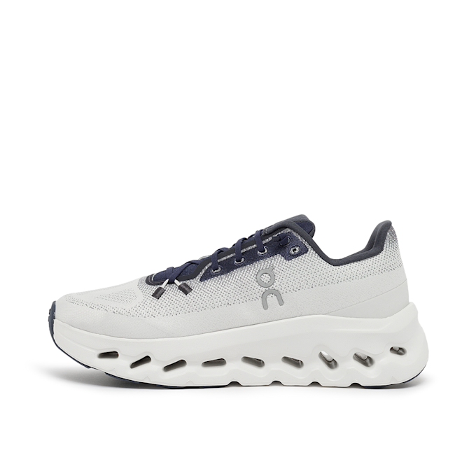 On Wmns Cloudtilt grijs 85796 3