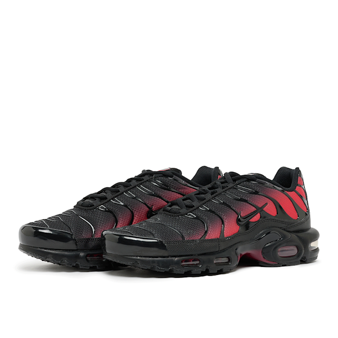 Nike Nike Air Max Plus black/black-lt crimson-noble red black 87888 1