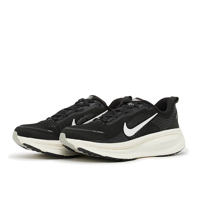 Nike Nike Vomero 18 black/summit white-coconut milk schwarz 86507 1