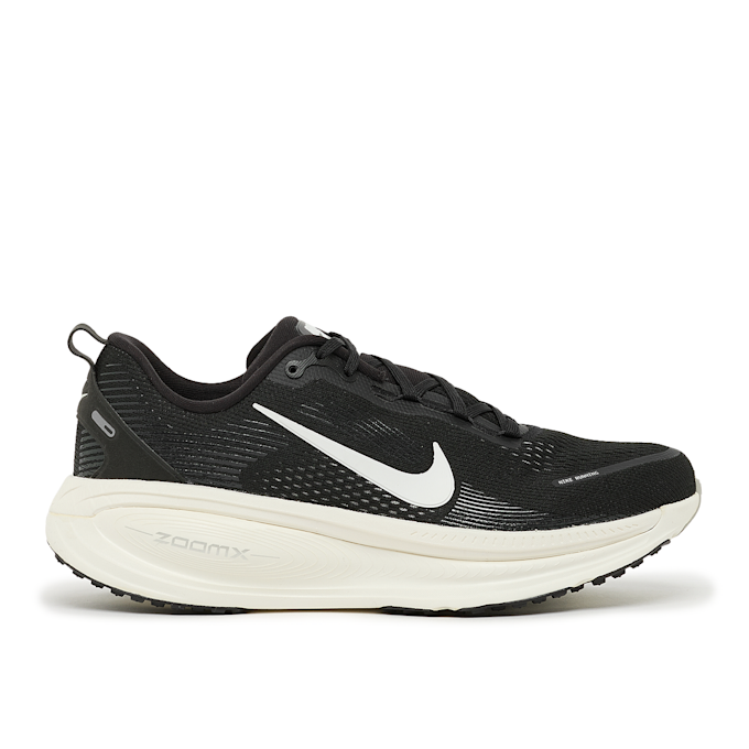 Nike Nike Vomero 18 black/summit white-coconut milk schwarz 86507 2