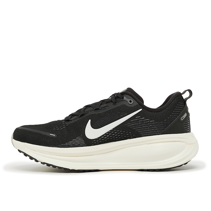 Nike Nike Vomero 18 black/summit white-coconut milk schwarz 86507 3