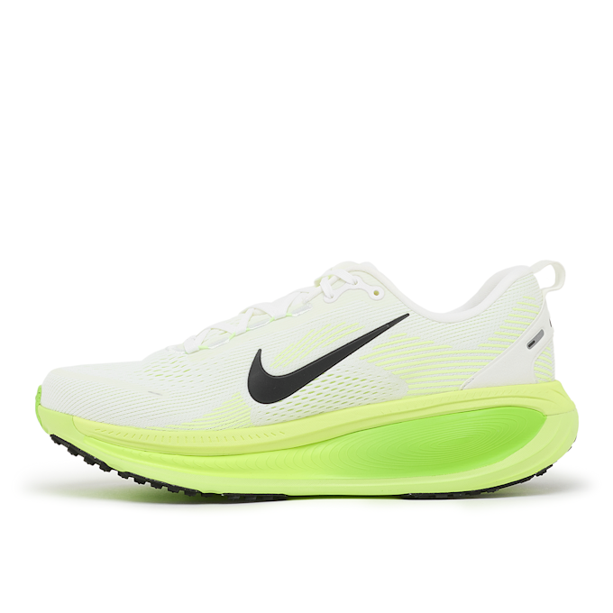 Nike Vomero 18 white 87894 3