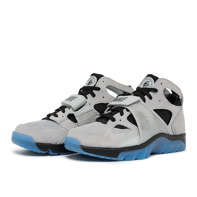 Nike Nike Air Trainer Huarache wolf grey/star blue-black grau 87859 1