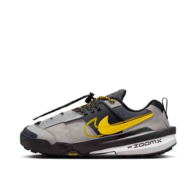 Nike Wmns Zegamadome SP x Sacai grijs 88555 3
