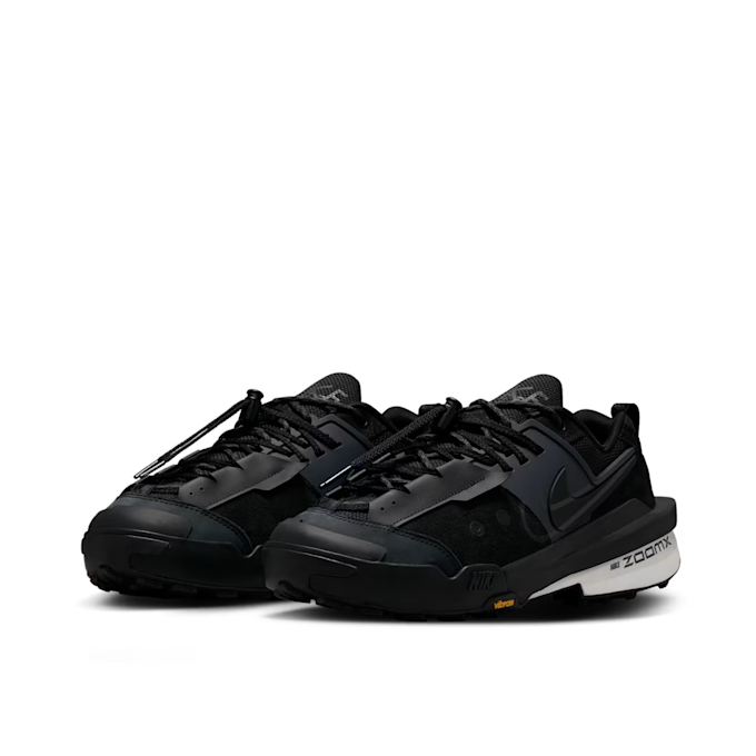 Nike Wmns Zegamadome SP x Sacai zwart 85873 1