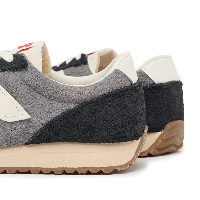 New Balance Wmns 471 (U471PSD) grau 88560 5