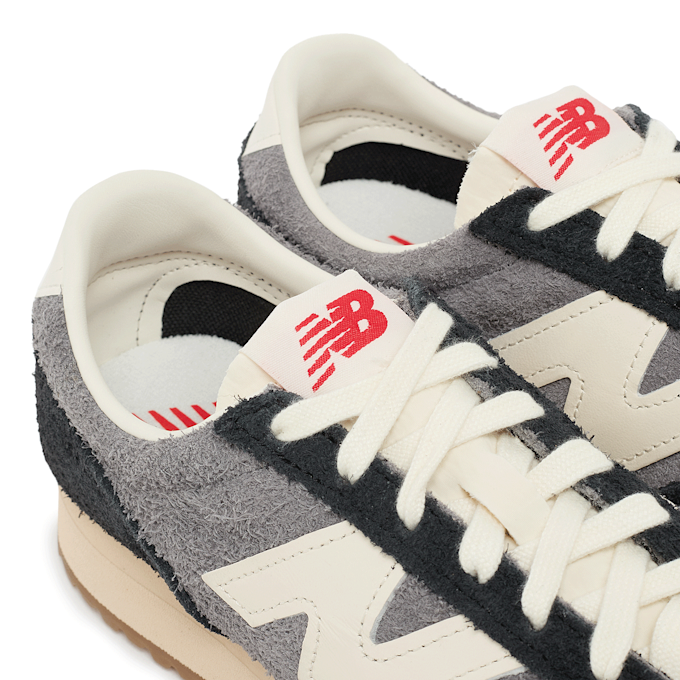 New Balance Wmns 471 (U471PSD) grau 88560 6