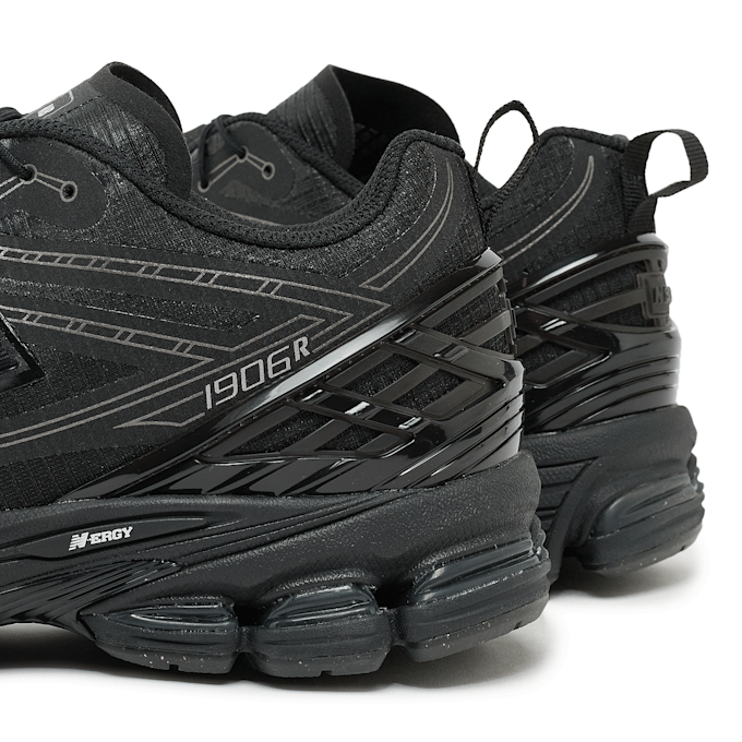 New Balance 1906 (U1906RNB) black 85891 5