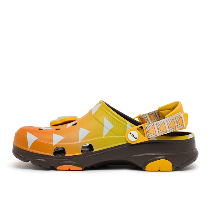 Crocs x Demon Slayer All Terrain Clog "Zenitsu" gelb 86527 3