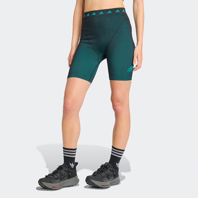 adidas Originals Eqt Shorts black/equipment green green 89481 2