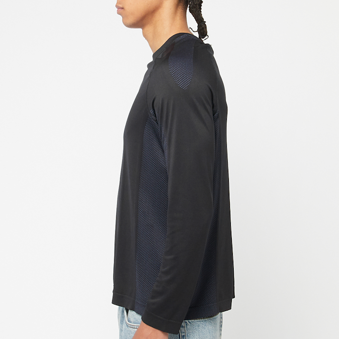Alpha Industries Seamless Longsleeve Shirt noir 88007 3