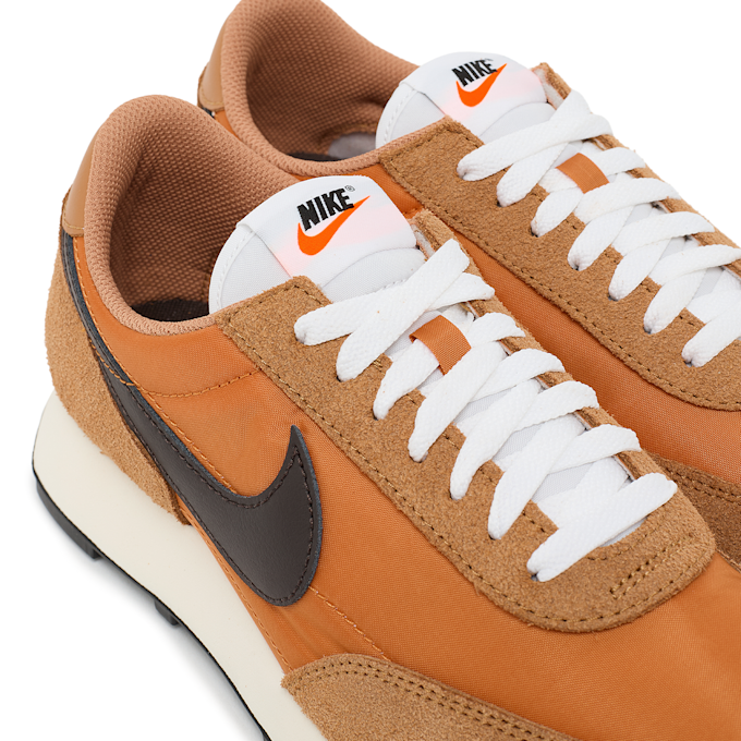 Nike Daybreak SP blue void/mtlc silver-diffused blue-white orange 94124 6
