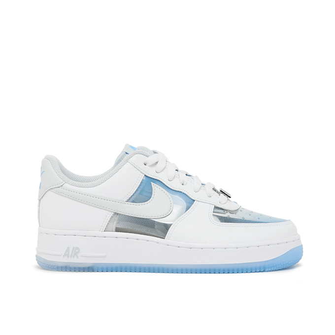Nike W Air Force 1 Retro Qs white/pure platinum-univ blue weiß 94151 2