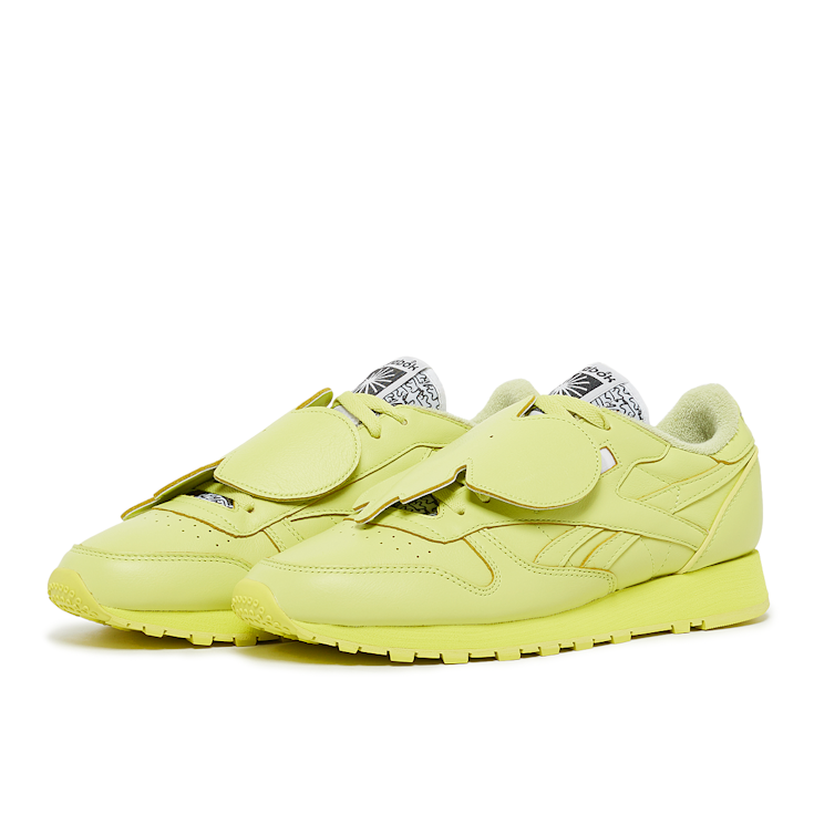 Buy Reebok x Eames Classic Leather in geel GY6386 at solebox