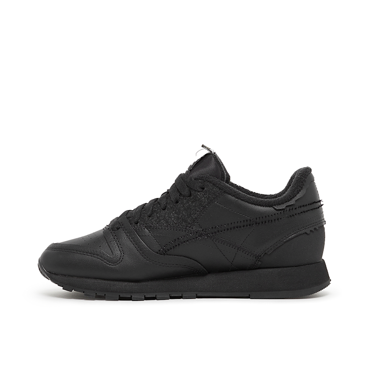 Buy Reebok Wmns Project 0 Cl Mo in black | GW5014 at solebox