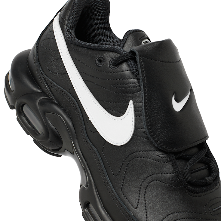 新品未試着Nike Air Max Plus Tiempo Black 26.5 Nike WMNS Air Max Plus Tiempo Black 26.5 - メルカリ