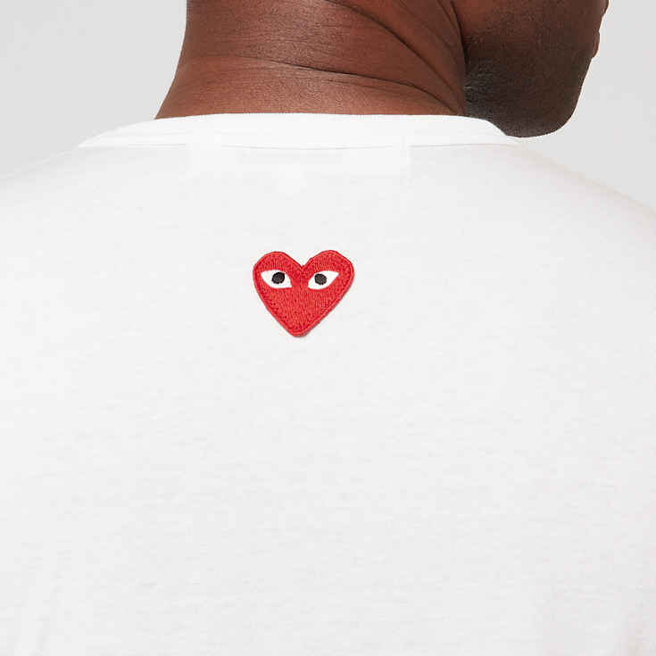 Small Red Heart Neck T-Shirt White
