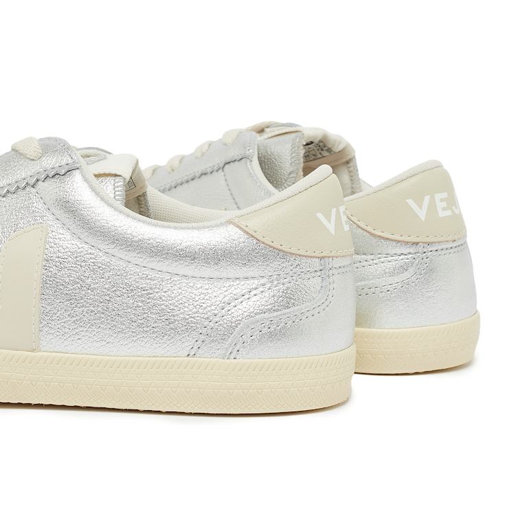 Buy Veja Wmns Volley Leather 