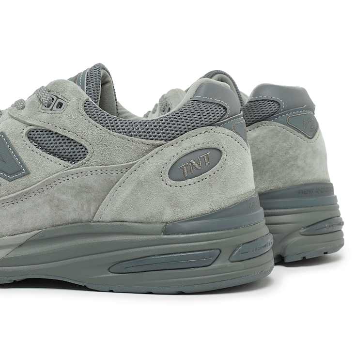 スニーカー [thisisneverthat X New balance] U991TN2 / 25.5 29.5 SIZE thisisneverthat New Balance 991v2 U991TN2 | SneakerNews.com