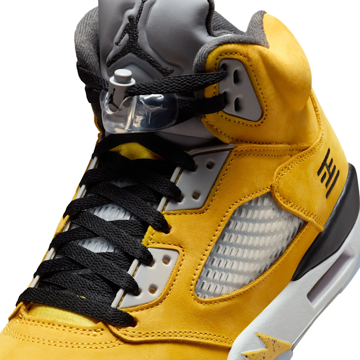 Buy Jordan Wmns Air Jordan Retro T23 