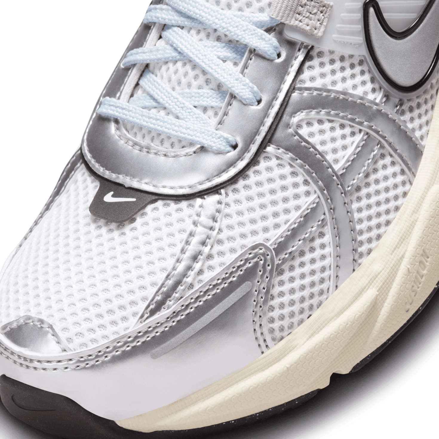 NIKE W V2K RUN SUMMIT WHITE ホワイト　25cm NIKE ナイキ ウィメンズ V2K ラン WMNS RUN summit white